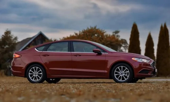 Ford Fusion cena 48900 przebieg: 70000, rok produkcji 2017 z Białystok małe 191